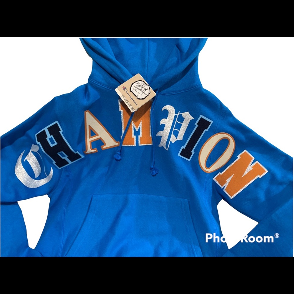 Brand new with tags, Champion men’s hoodie size XS - Picture 5 of 5